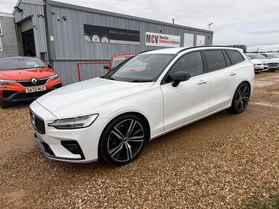 Used Volvo V60 R-Design 197 HP (144 kW) 2020 White Estate
