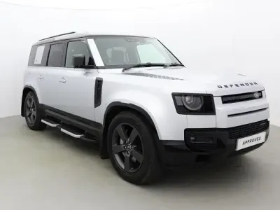 Usado Land Rover Defender HSE Dynamic 300 HP (220 kW) 2024 SUV