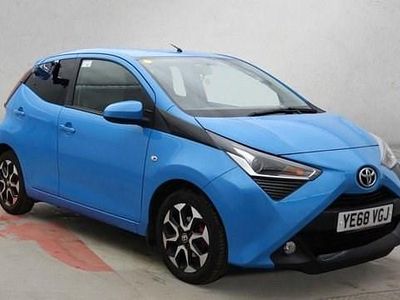 Used Toyota Aygo X-plore 71 HP (52 kW) 2018 Blue Hatchback