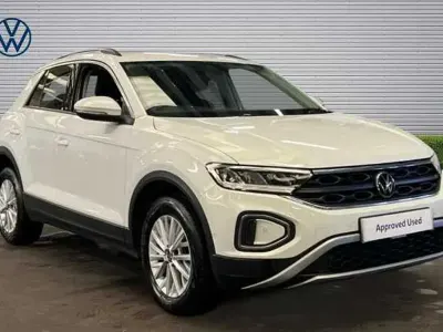 Used VW T-Roc Life 150 HP (110 kW) 2023 White SUV