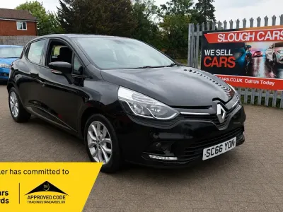 Used Renault Clio IV Dynamique 2017 Black Hatchback
