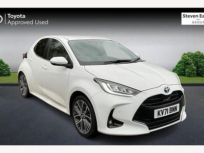 Used 2025 Toyota Yaris Hybrid Hatchback | £17,433 (Good price)