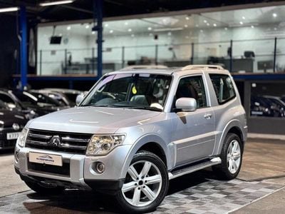 Used Mitsubishi Shogun 168 HP (123 kW) 2007 Silver SUV