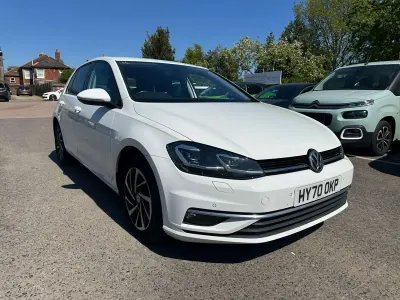 Second-hand VW Golf VII Edition 115 CP (84 kW) 2020 Alb Hatchback