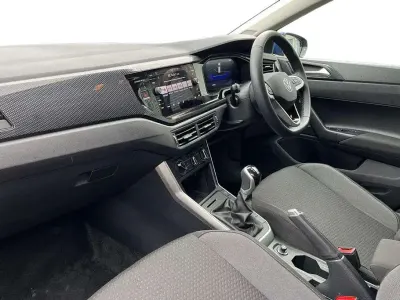 Begagnad VW Polo Match 95 HK (69 kW) 2025 Blå Halvkombi