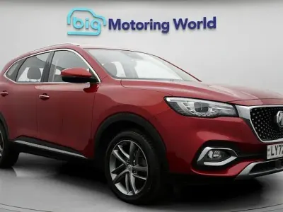 Usado MG HS Excite 162 HP (119 kW) 2023 Vermelho SUV