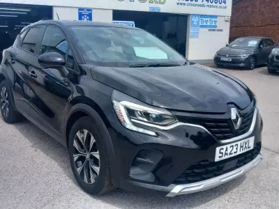 Used Renault Captur Evolution 91 HP (66 kW) 2023 Black SUV