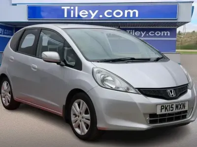 Used Honda Jazz ES 2015 Silver Hatchback