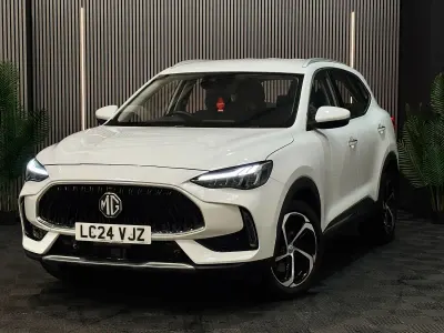 Used MG HS SE 162 HP (119 kW) 2024 White SUV