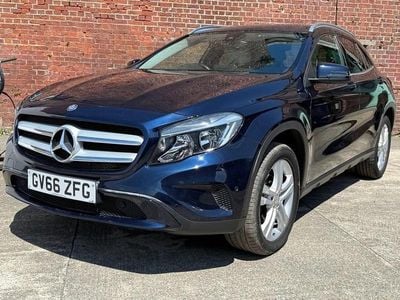 Mercedes GLA200