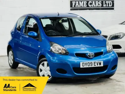 Used Toyota Aygo 2009 Blue Hatchback