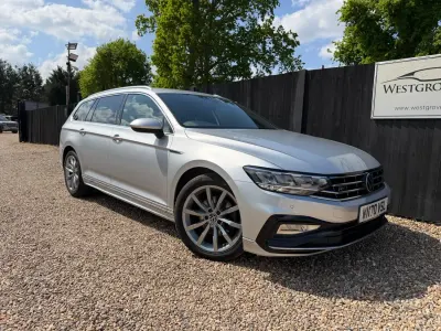 Begagnad VW Passat R-line 150 HK (110 kW) 2020 Silver Kombi