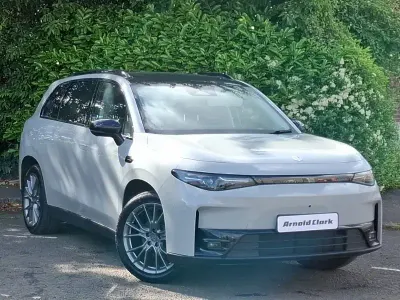 New Leapmotor C10 160 kW (218 HP) 2026 Grey SUV