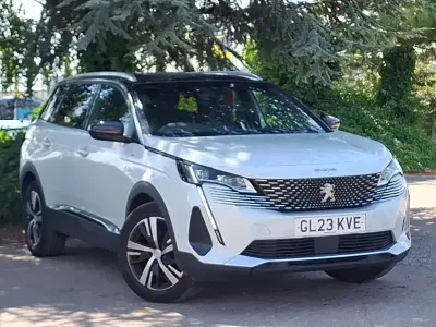 Used Peugeot 5008 GTi 131 HP (96 kW) 2023 White SUV