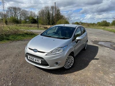 Used Ford Fiesta Titanium 96 HP (70 kW) 2010 Silver Hatchback