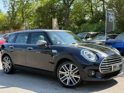 Used Mini Cooper Clubman Exclusive 2019 Blue/black Estate