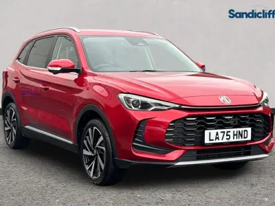 Used MG ZS Trophy 196 HP (144 kW) 2024 Tri coat  dynamic red SUV
