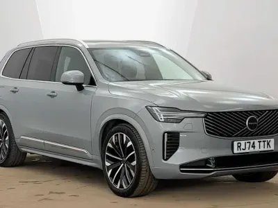 Usado Volvo XC90 Ultra 455 CV (334 kW) 2025 Gris SUV