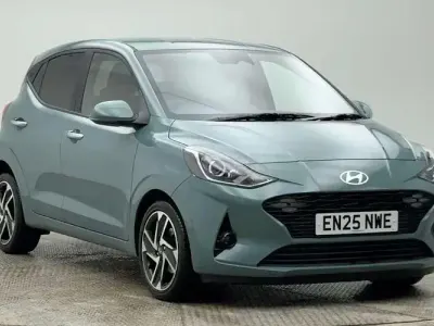 Used Hyundai i10 Premium 79 HP (58 kW) 2026 Hatchback