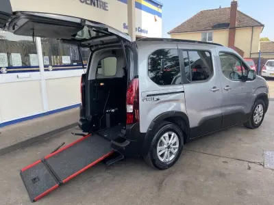Used Peugeot Rifter Allure 2025 Grey MPV