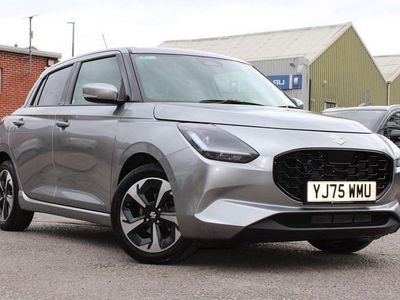 Używany Suzuki Swift 82 KM (60 kW) 2025 Srebrny Hatchback