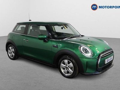 Begagnad Mini Cooper Classic 136 HK (100 kW) 2022 Grön Halvkombi