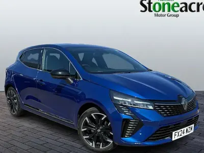 Used Renault Clio Techno 143 HP (105 kW) 2025 Blue Hatchback