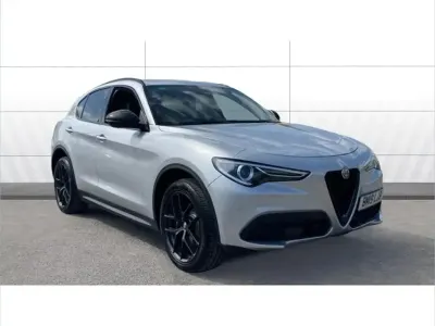 Begagnad Alfa Romeo Stelvio 200 HK (147 kW) 2019 Silver SUV