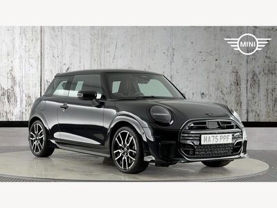Used Mini Cooper Sport 161 HP (118 kW) 2025 Black Hatchback
