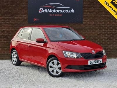 Used Skoda Fabia 60 HP (44 kW) 2015 Red Hatchback