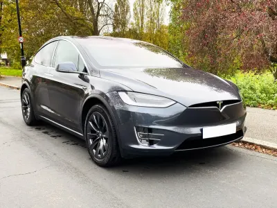 Used Tesla Model X 305 kW (416 HP) 2017 Silver SUV