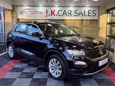 Black Used 2019 VW T-Roc SE SUV | £10,895 (A bit pricey)