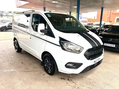 Used Ford Transit Custom Limited 170 HP (125 kW) 2019 White Van