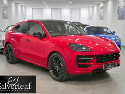Used Porsche Cayenne GTS 500 HP (367 kW) 2024 Red SUV
