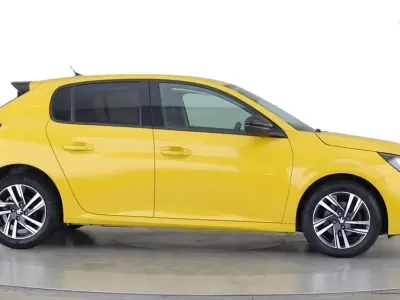 Used Peugeot 208 Allure+ 2023 Yellow Hatchback
