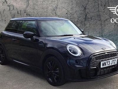 Usado Mini Cooper Hatch 134 CV (98 kW) 2023 Negro Utilitario
