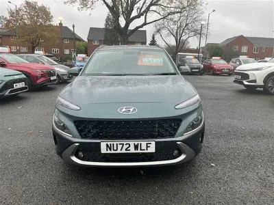 Gebraucht Hyundai Kona Premium 120 PS (88 kW) 2022 Grün SUV