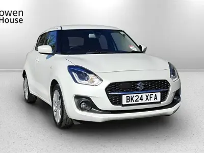 Begagnad Suzuki Swift SZ-T 83 HK (61 kW) 2024 Vit Halvkombi