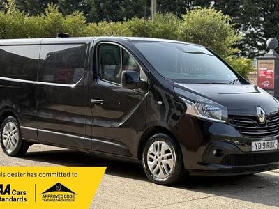 Used Renault Trafic 2019 Black MPV