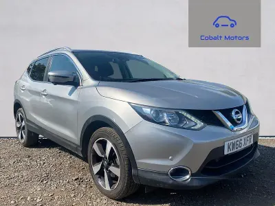 Used Nissan Qashqai N-Connecta 130 HP (95 kW) 2017 Silver SUV