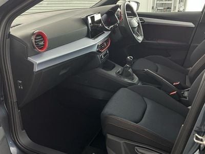 New Seat Ibiza FR 115 HP (84 kW) 2025 White Hatchback