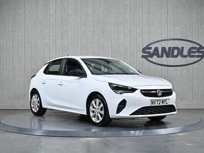 Used Vauxhall Corsa Design Edition 101 HP (74 kW) 2023 White Hatchback