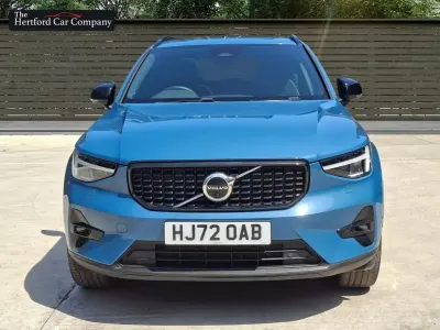 Used Volvo XC40 Ultimate 197 HP (144 kW) 2022 Blue SUV