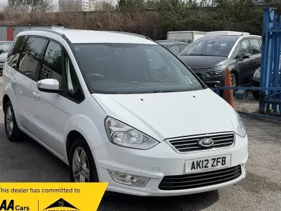 Begagnad Ford Galaxy Zetec 115 HK (84 kW) 2012 Vit Minibuss