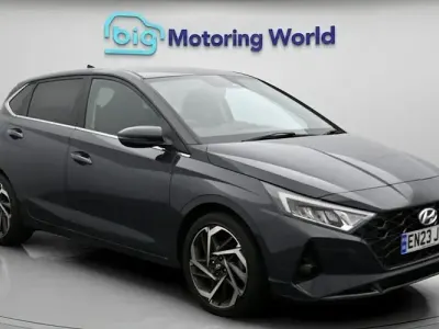 Used Hyundai i20 Premium 101 HP (74 kW) 2023 Grey Hatchback