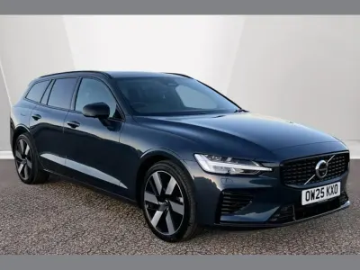 Used Volvo V60 Ultra 455 HP (334 kW) 2025 Blue Estate