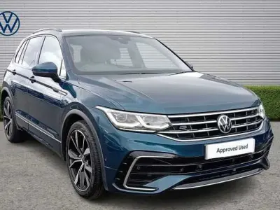 Usado VW Tiguan R-line 150 CV (110 kW) 2021 Azul SUV