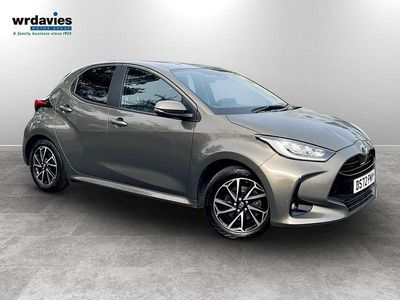 Used Toyota Yaris Hybrid Design 116 HP (85 kW) 2022 Bronze Hatchback