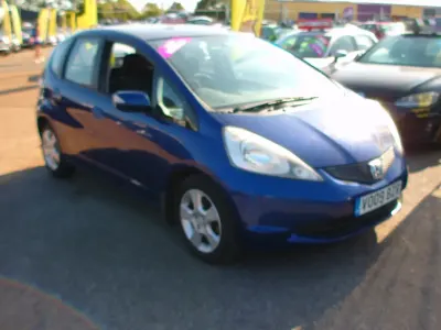 Second-hand Honda Jazz ES 100 CP (73 kW) 2009 Albastru Hatchback
