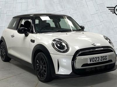 Used Mini Cooper Classic 134 HP (98 kW) 2023 White Hatchback
